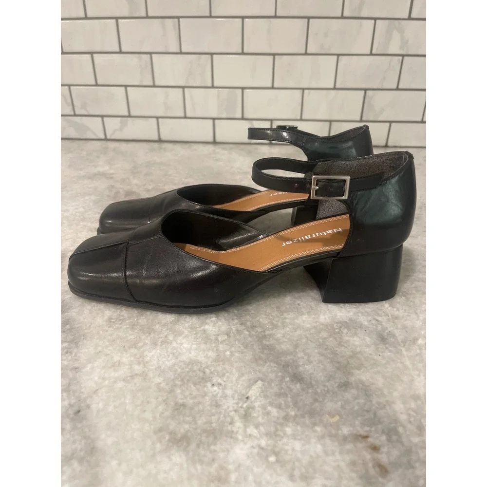 Naturalizer Pumps Womens 7.5 Black Leather Mary Jane Square Toe Block Heel